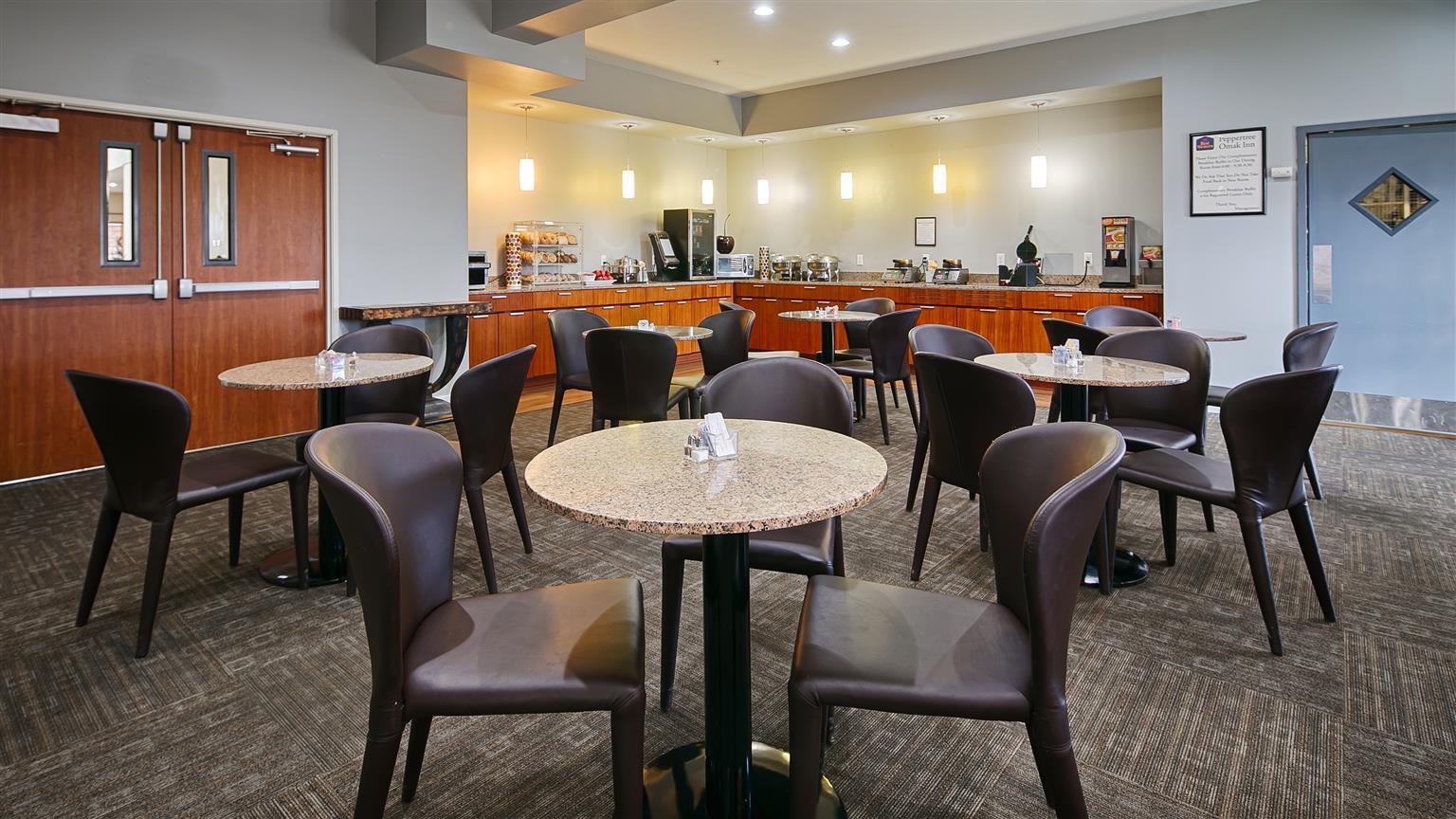 Best Western Plus Peppertree Inn At Omak Eksteriør billede